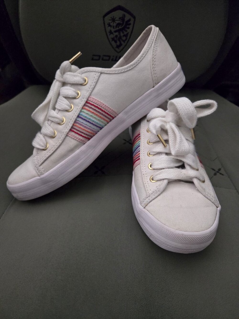 Keds White Canvas Kickstart Rainbow Stripe Sneakers Dream Foam Size 7.5